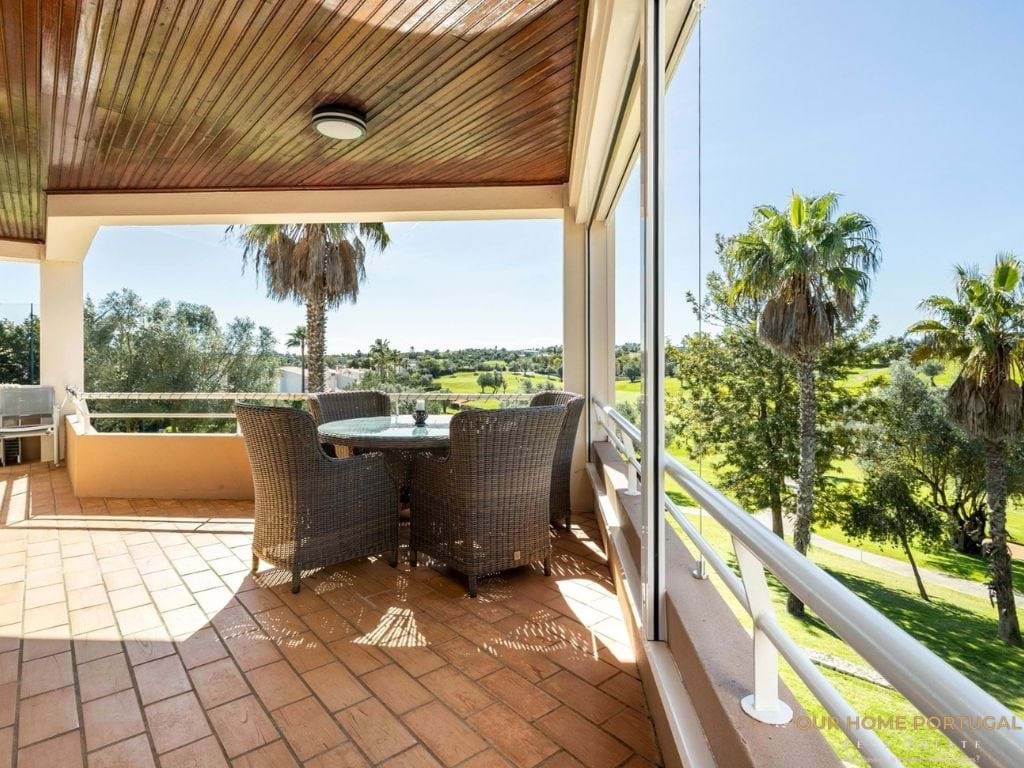 3 Bed, 2 Bath, ApartmentFor Sale, Lagoa, Faro, 8400-143