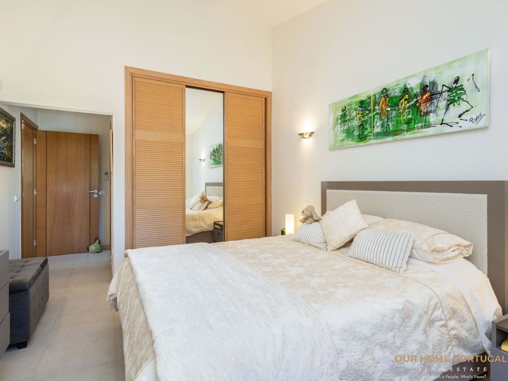 3 Bed, 2 Bath, ApartmentFor Sale, Lagoa, Faro, 8400-143