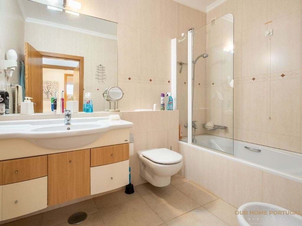 2 Bed, 2 Bath, ApartmentFor Sale, Lagoa, Faro, 8400-143 2 Bed, 2 Bath, ApartmentFor Sale, Lagoa, Faro, 8400-143