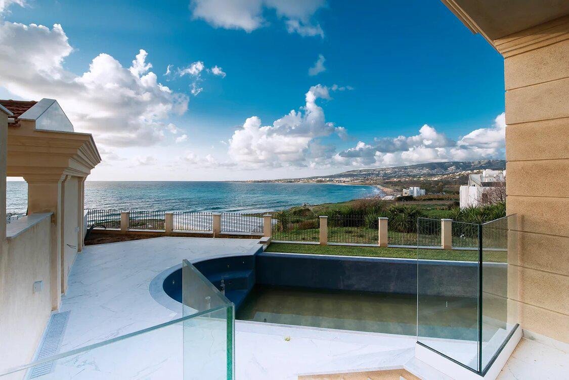 5 Bed, 5 Bath, HouseFor Sale, Kissonerga, Paphos