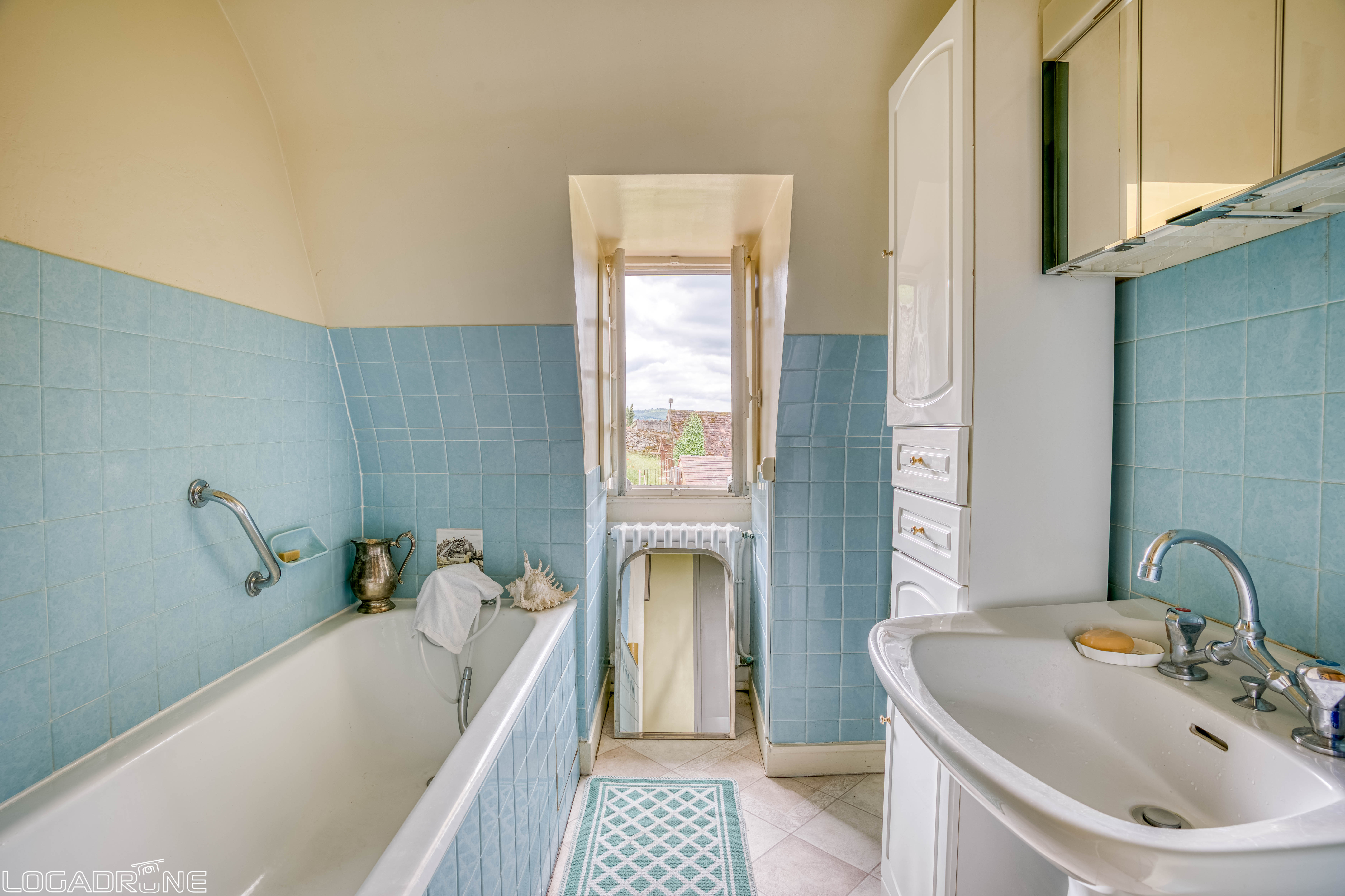 4 Bed, 1 Bath, HouseFor Sale, Limeuil, Dordogne, Aquitaine, 24510