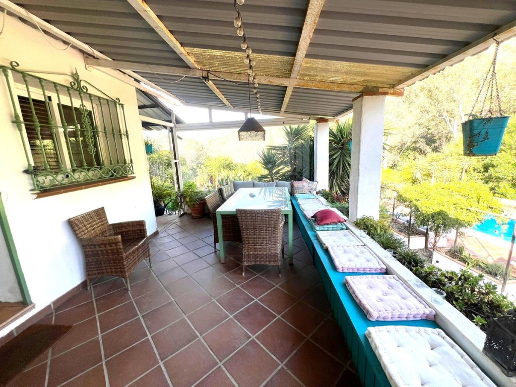 Commercial Property, For Sale