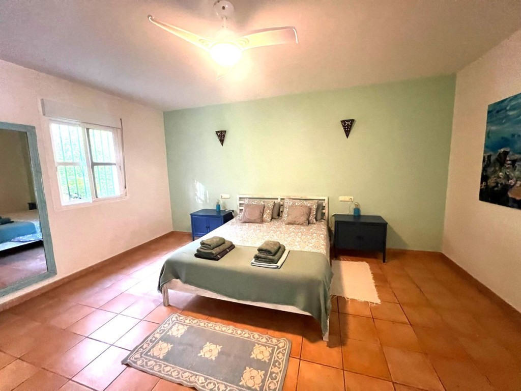 Commercial Property, For Sale