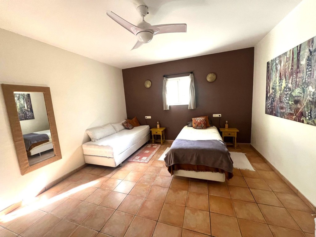 Commercial Property, For Sale