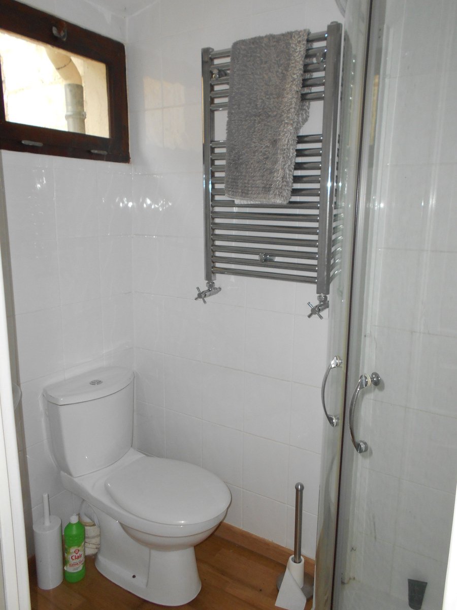 3 Bed, 2 Bath, HouseFor Sale, Madré, Pays-de-la-Loire, 53250