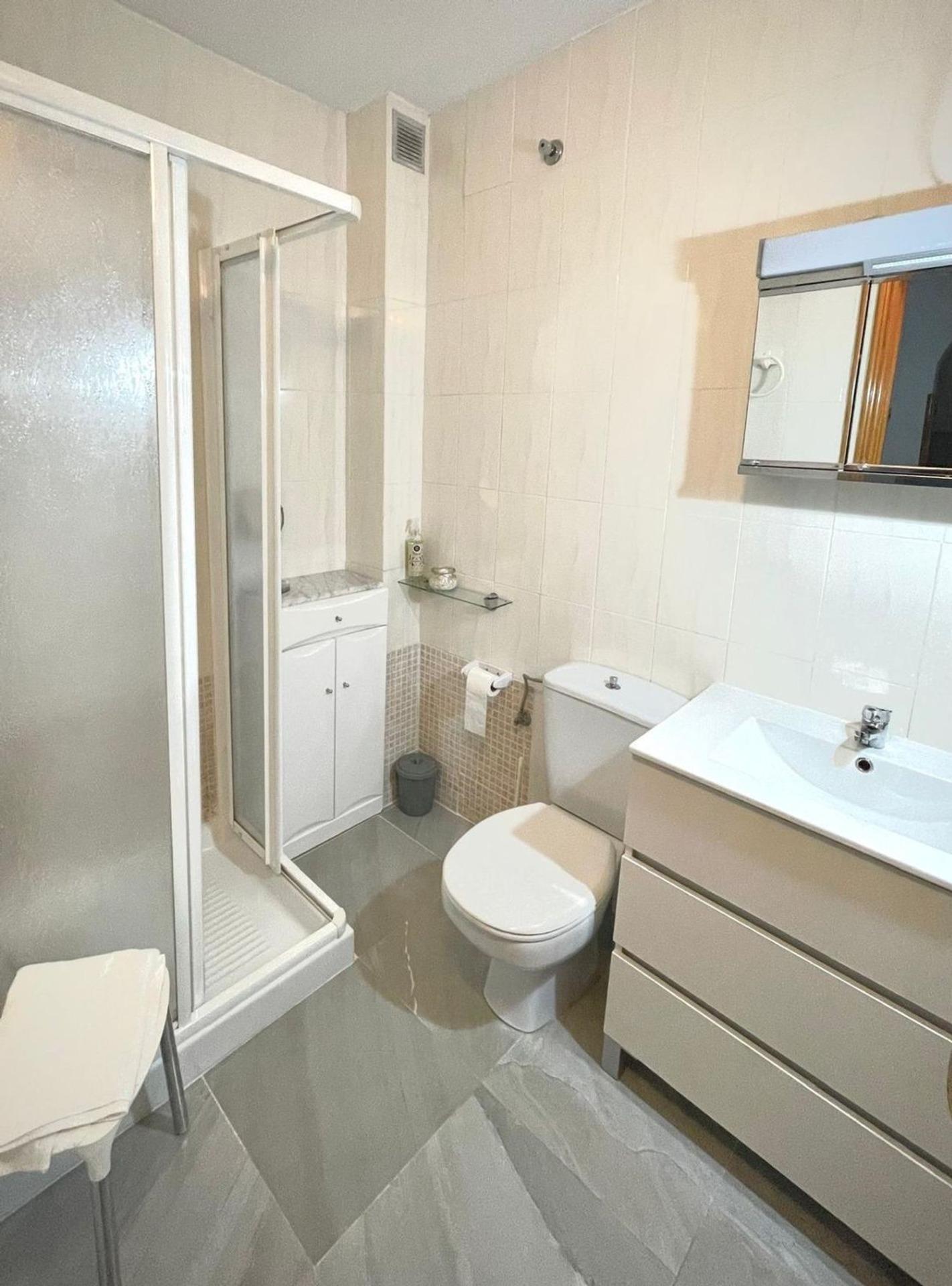1 Bed, 1 Bath, ApartmentFor Sale, Torrevieja, Alicante
