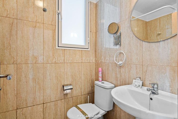 3 Bed, 2 Bath, ApartmentFor Sale, El Barranco, Amarilla Golf