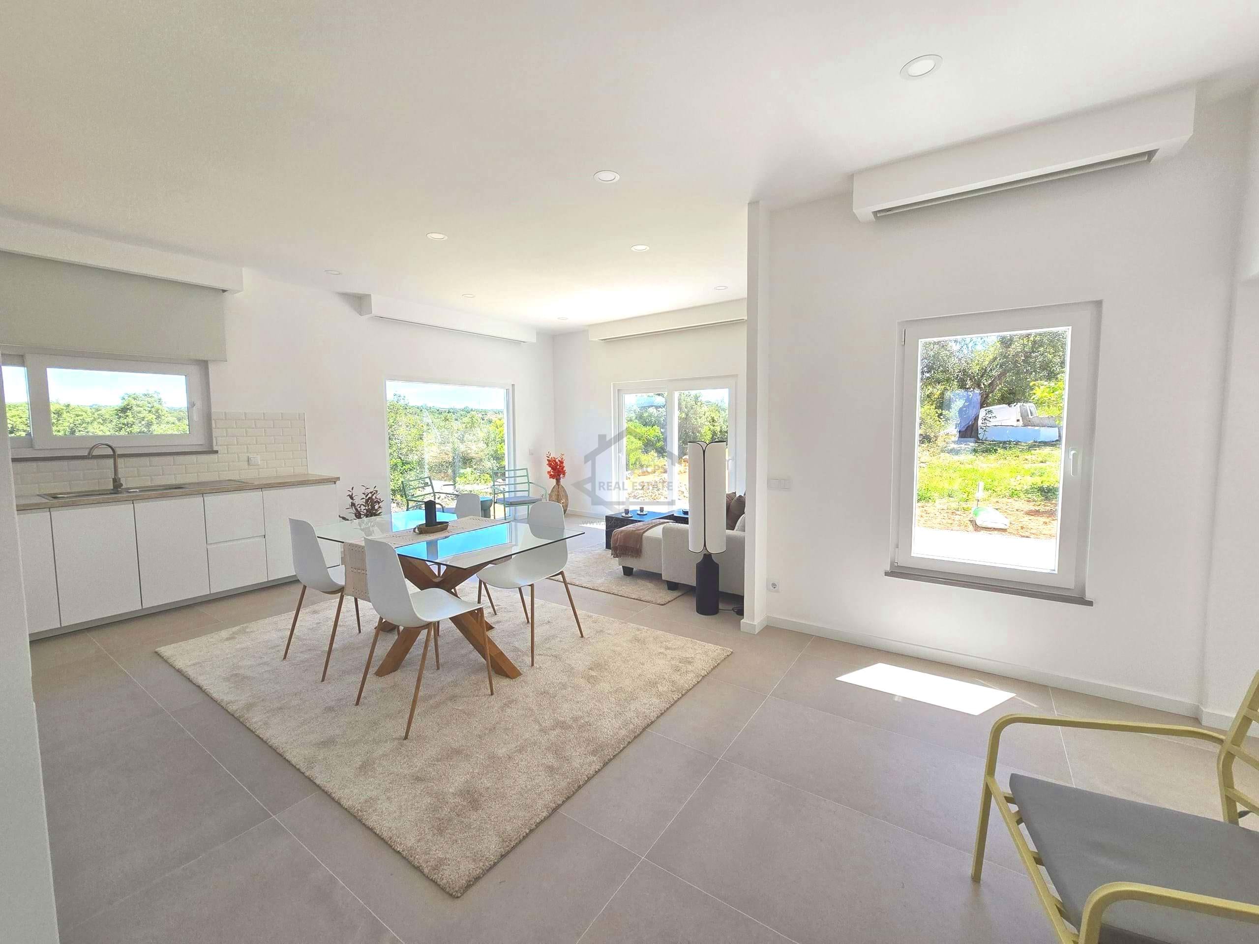 3 Bed, 3 Bath, HouseFor Sale, Faro, Faro, 8005-414