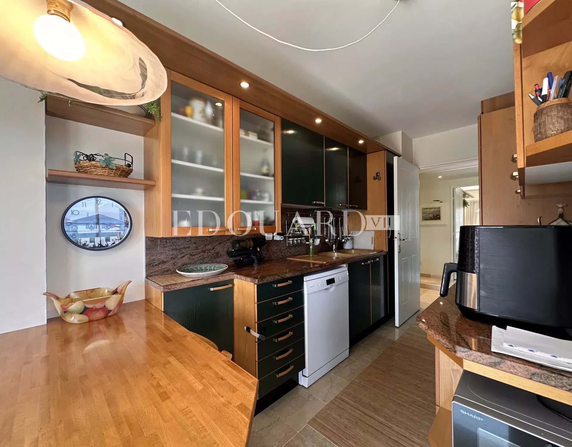 2 Bed, 1 Bath, ApartmentFor Sale, Roquebrune-Cap-Martin, Alpes-Maritimes