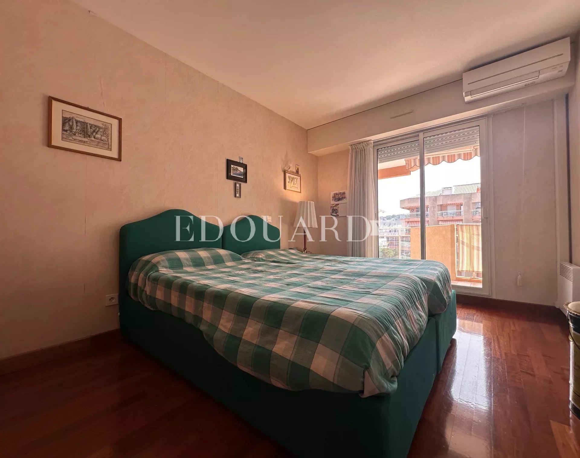 2 Bed, 1 Bath, ApartmentFor Sale, Roquebrune-Cap-Martin, Alpes-Maritimes