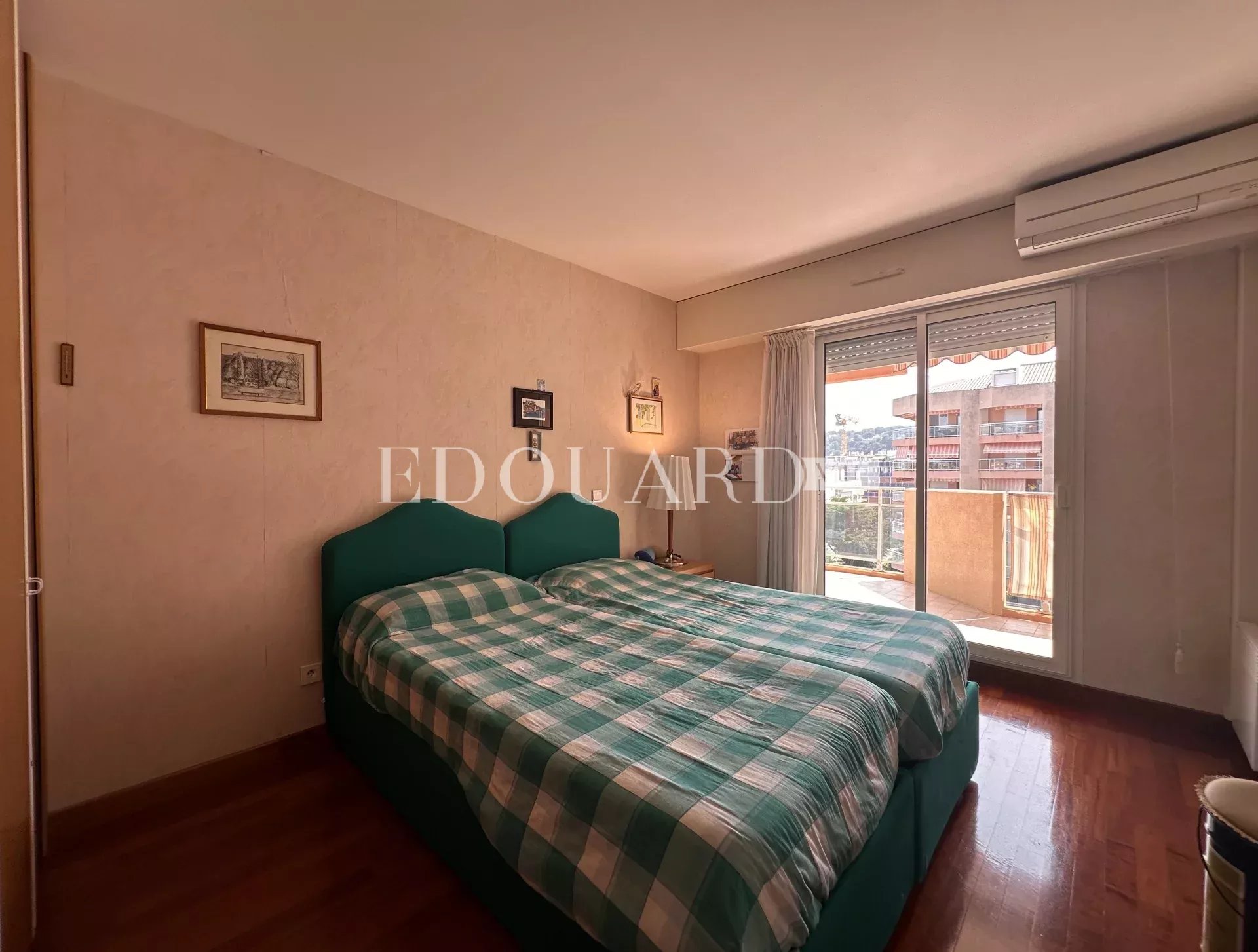 2 Bed, 1 Bath, ApartmentFor Sale, Roquebrune-Cap-Martin, Alpes-Maritimes