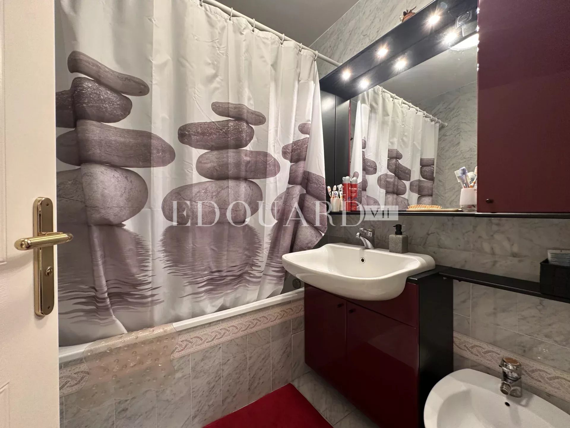 2 Bed, 1 Bath, ApartmentFor Sale, Roquebrune-Cap-Martin, Alpes-Maritimes