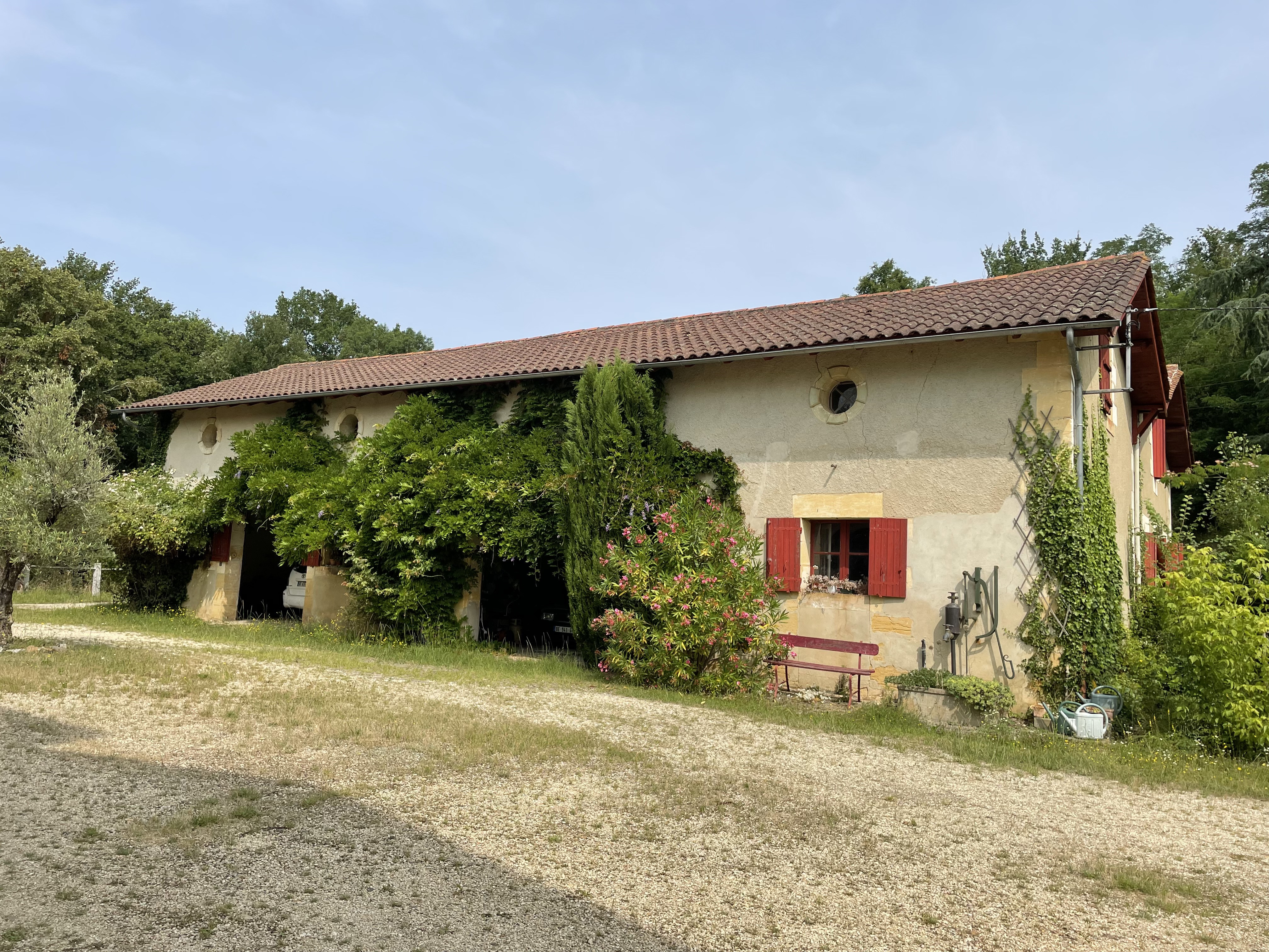 9 Bed, 1 Bath, HouseFor Sale, Bergerac, Dordogne, Aquitaine, 24100