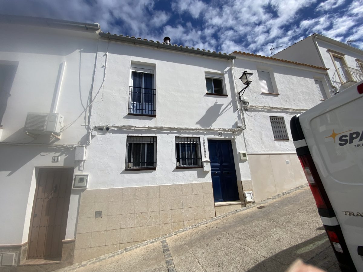 2 Bed, 1 Bath, HouseFor Sale, Olvera, Andalucia