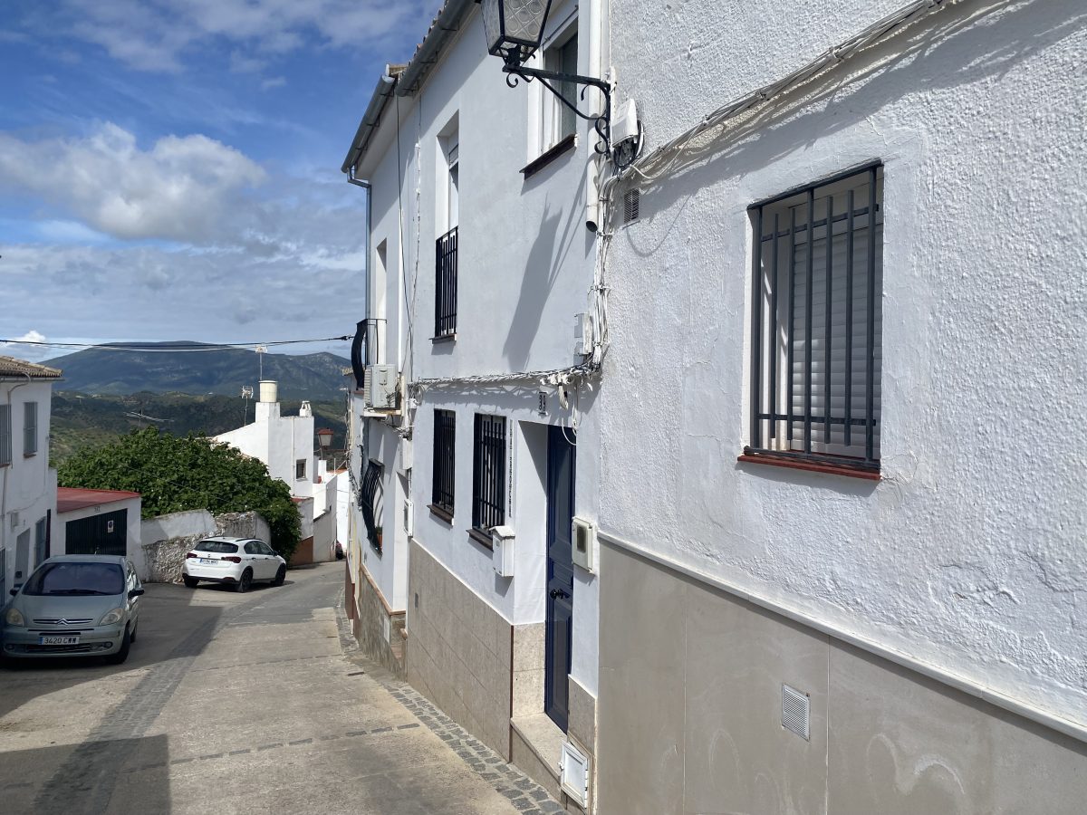 2 Bed, 1 Bath, HouseFor Sale, Olvera, Andalucia