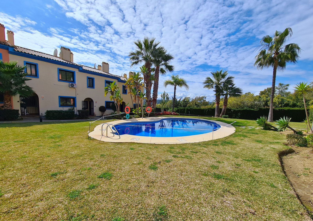 3 Bed, 3 Bath, HouseFor Sale, La Duquesa, Malaga
