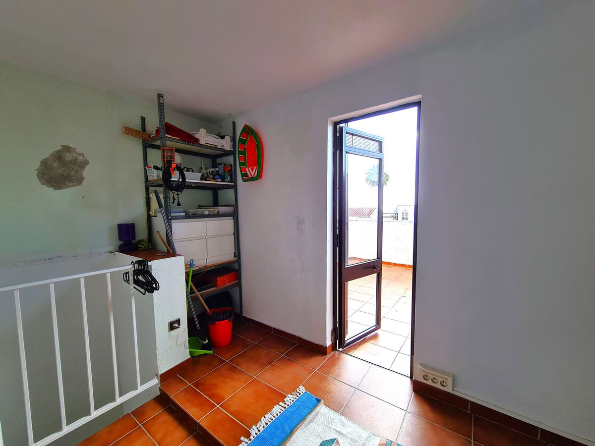 2 Bed, 2 Bath, HouseFor Sale, Punta Chullera, Malaga