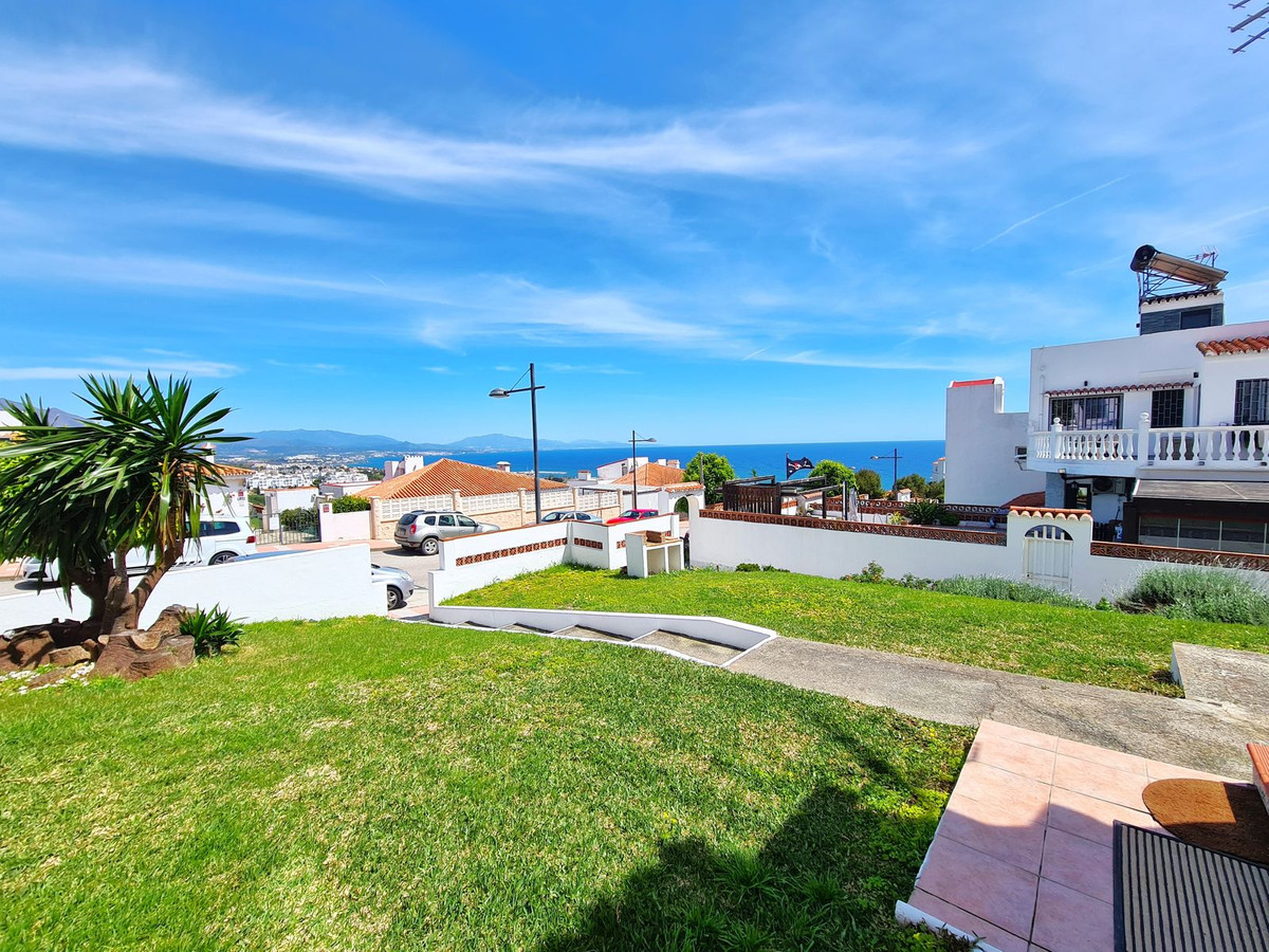 2 Bed, 1 Bath, ApartmentFor Sale, Manilva, Malaga