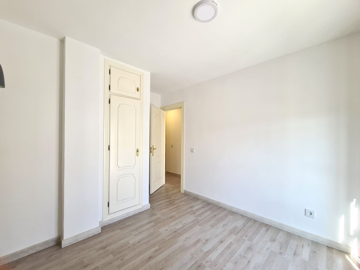 3 Bed, 1 Bath, ApartmentFor Sale, Manilva, Malaga 3 Bed, 1 Bath, ApartmentFor Sale, Manilva, Malaga