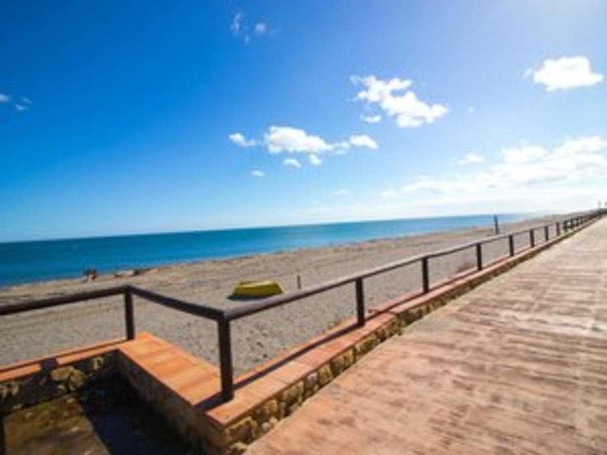 3 Bed, 1 Bath, ApartmentFor Sale, Manilva, Malaga 3 Bed, 1 Bath, ApartmentFor Sale, Manilva, Malaga