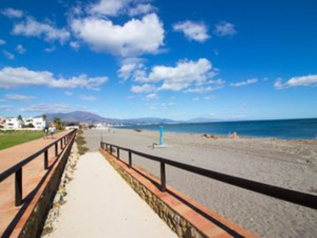 3 Bed, 1 Bath, ApartmentFor Sale, Manilva, Malaga 3 Bed, 1 Bath, ApartmentFor Sale, Manilva, Malaga