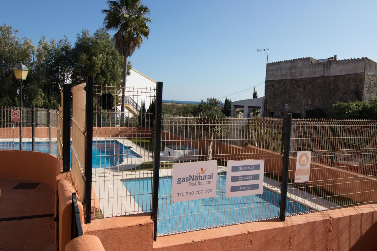 3 Bed, 1 Bath, ApartmentFor Sale, Manilva, Malaga 3 Bed, 1 Bath, ApartmentFor Sale, Manilva, Malaga