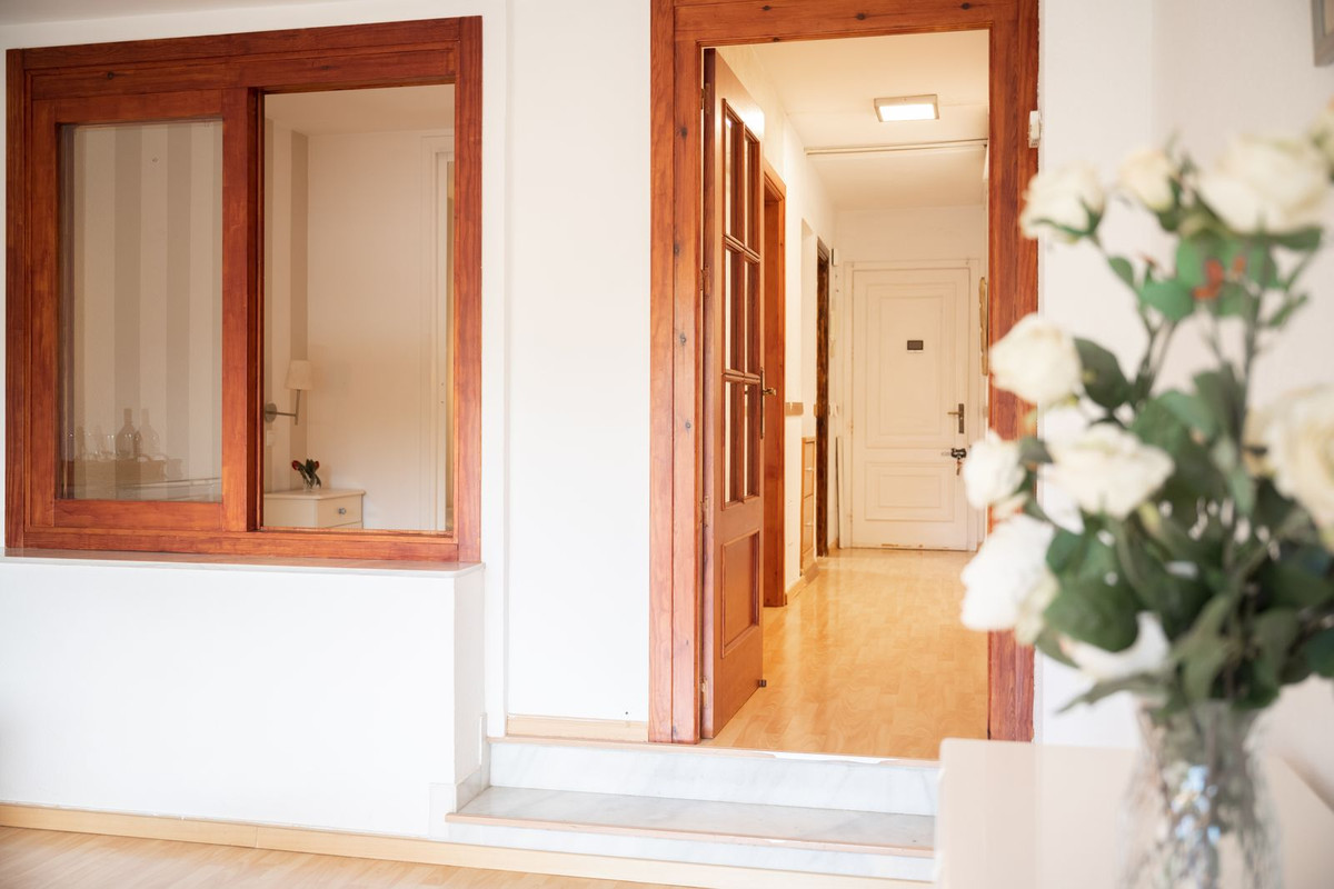 2 Bed, 2 Bath, ApartmentFor Sale, La Cala de Mijas, Malaga, 29649