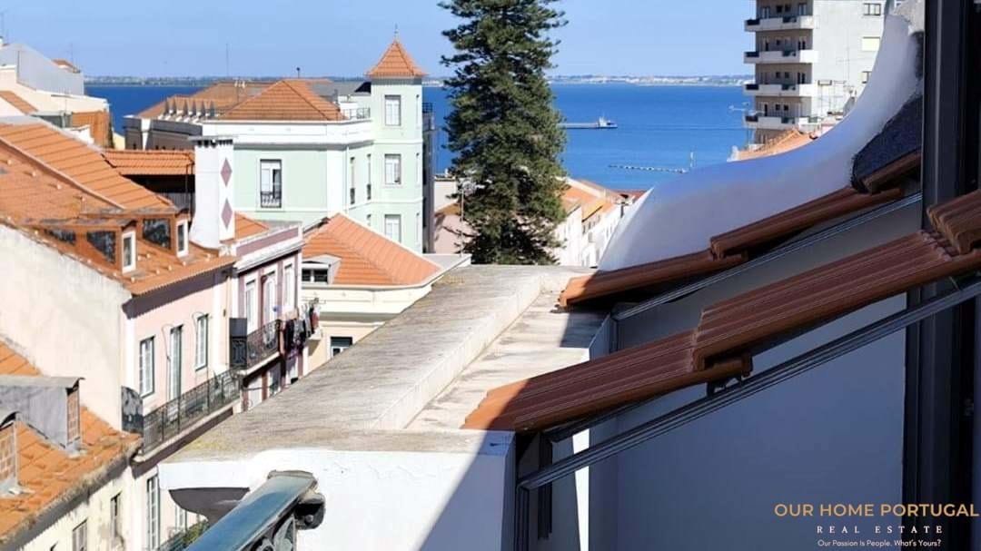 2 Bed, 1 Bath, ApartmentFor Sale, Lisboa, Lisboa
