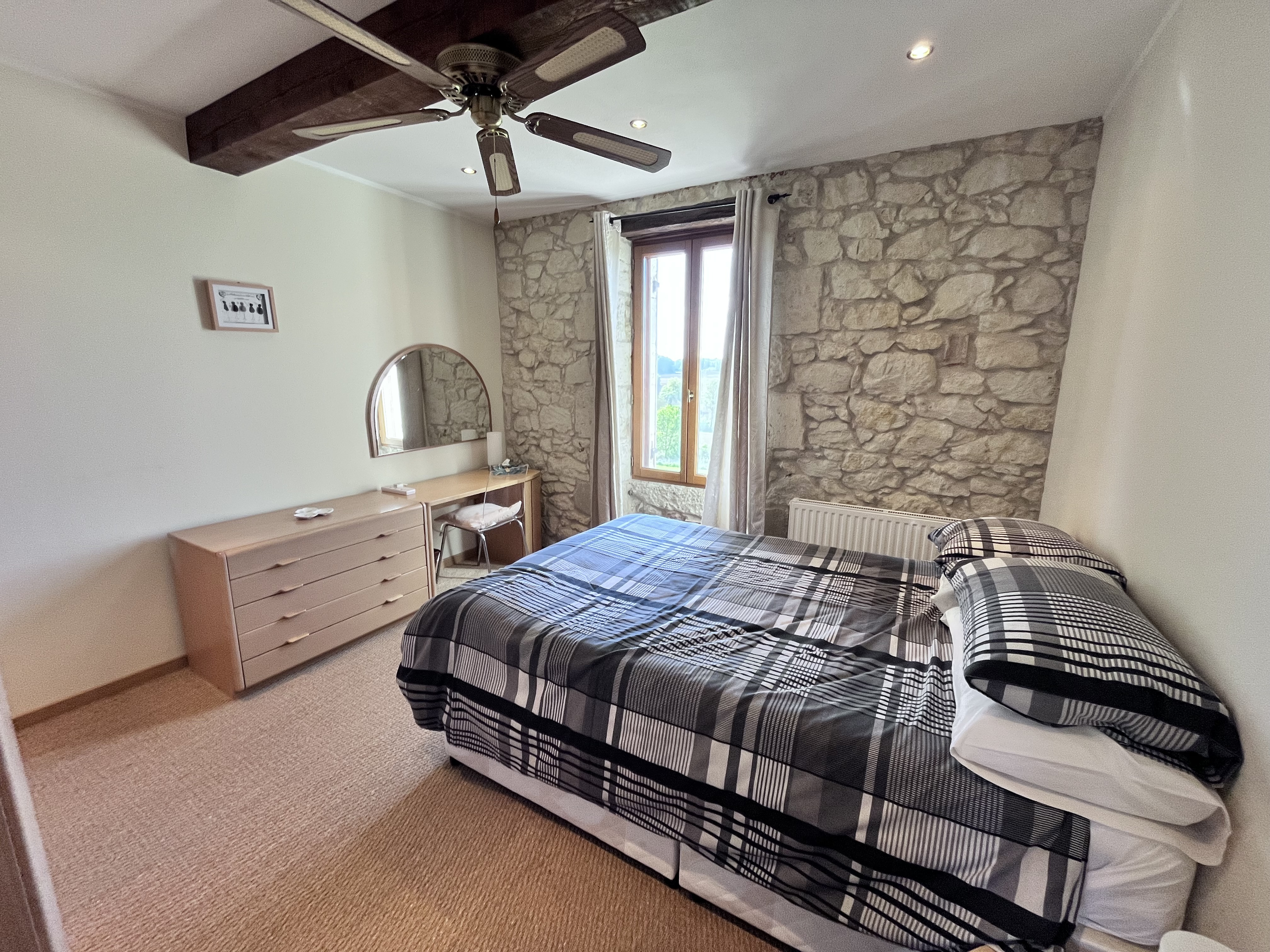 5 Bed, 1 Bath, HouseFor Sale, Pardaillan, Lot-et-Garonne, Aquitaine, 47120