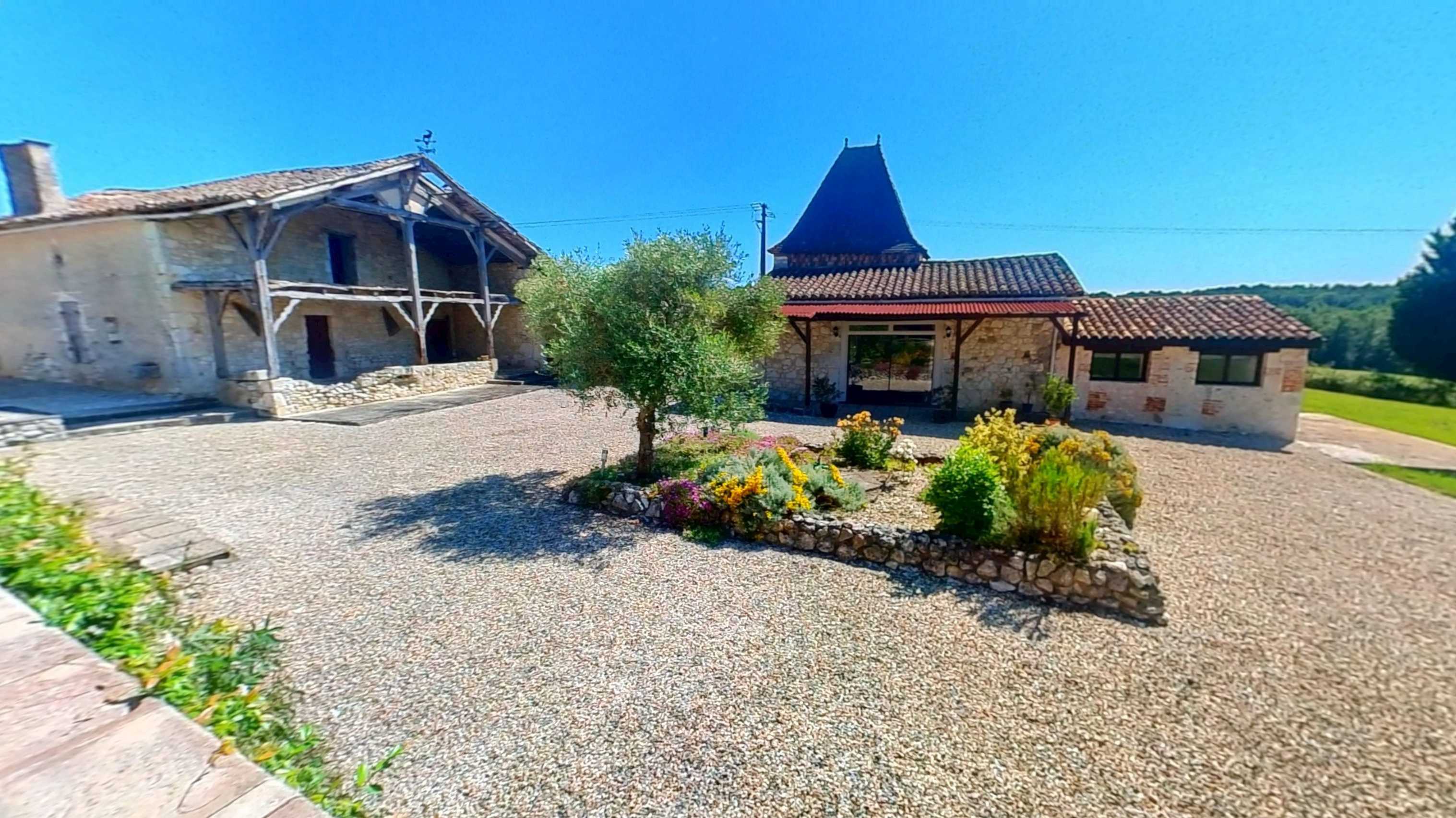 5 Bed, 1 Bath, HouseFor Sale, Pardaillan, Lot-et-Garonne, Aquitaine, 47120