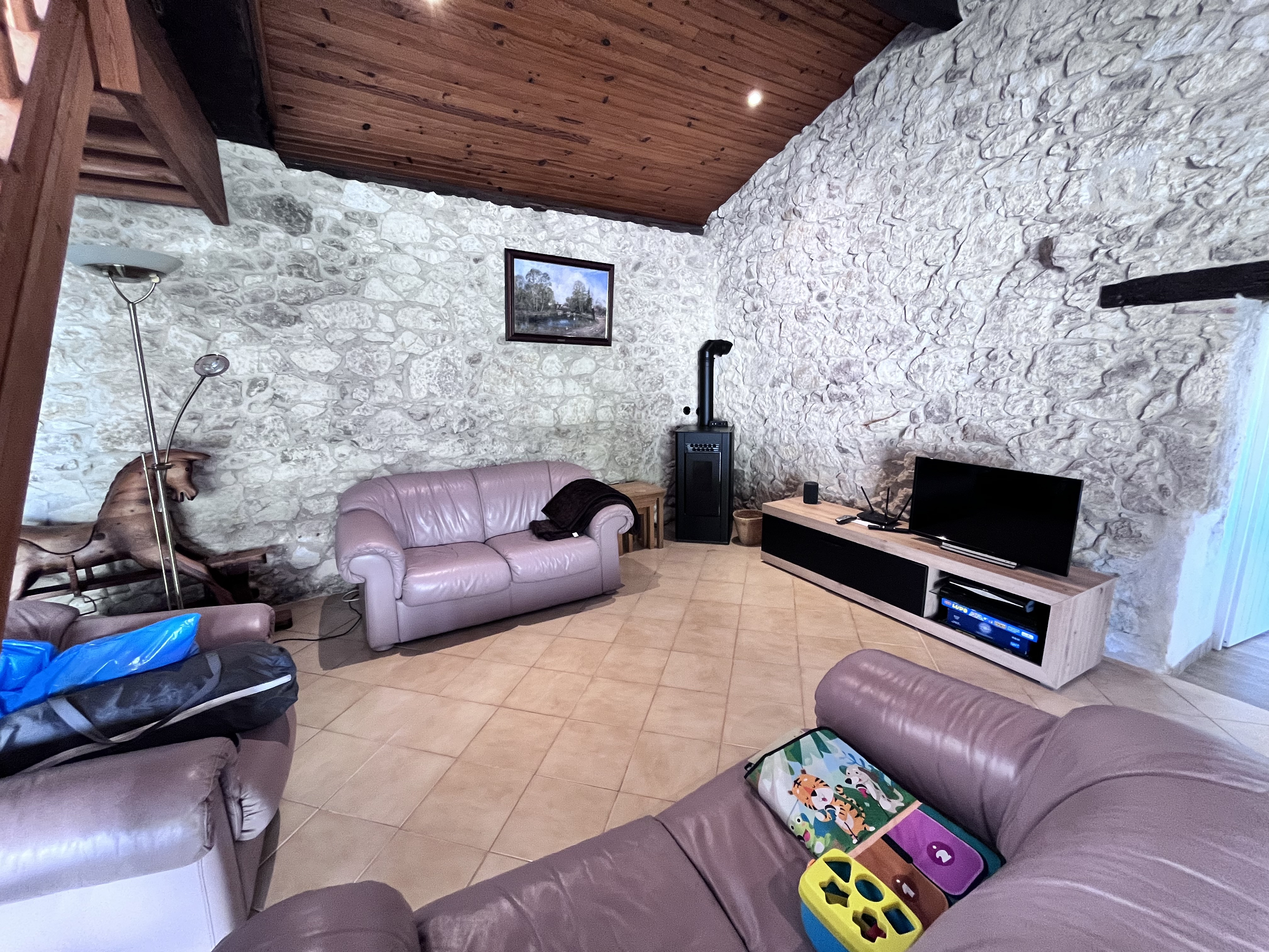 5 Bed, 1 Bath, HouseFor Sale, Pardaillan, Lot-et-Garonne, Aquitaine, 47120