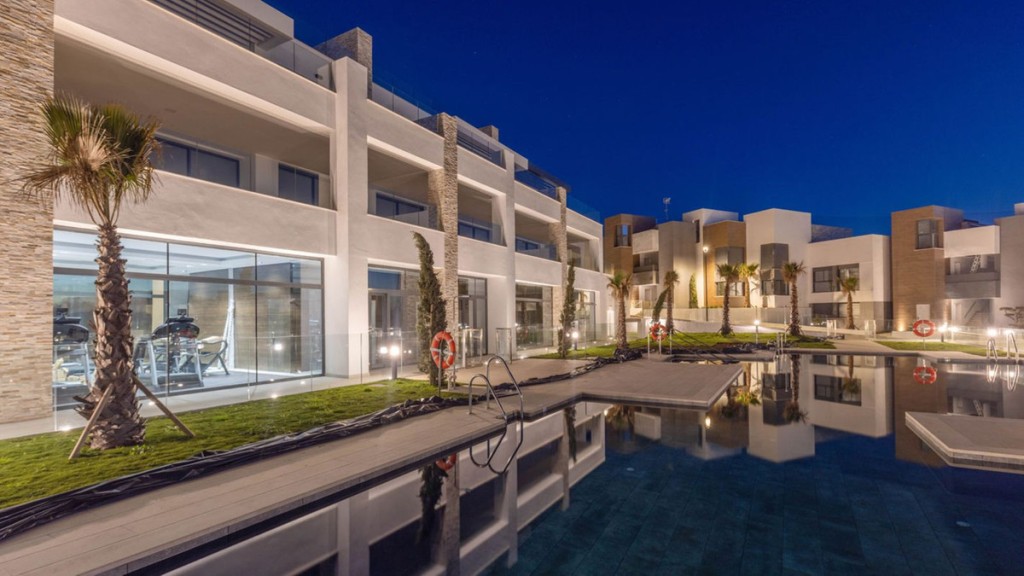 2 Bed, 2 Bath, ApartmentFor Sale, Cabopino, Malaga