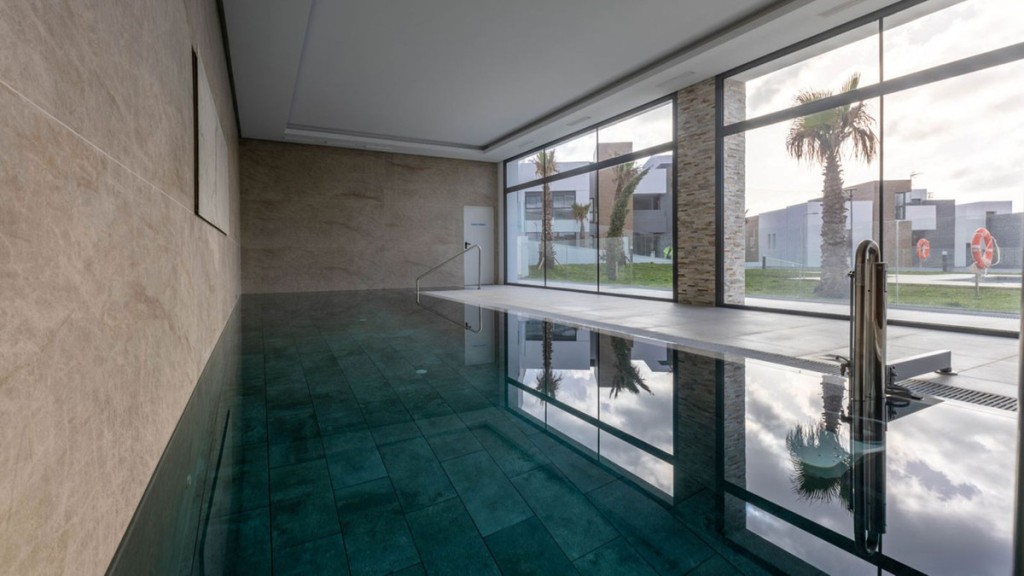 2 Bed, 2 Bath, ApartmentFor Sale, Cabopino, Malaga