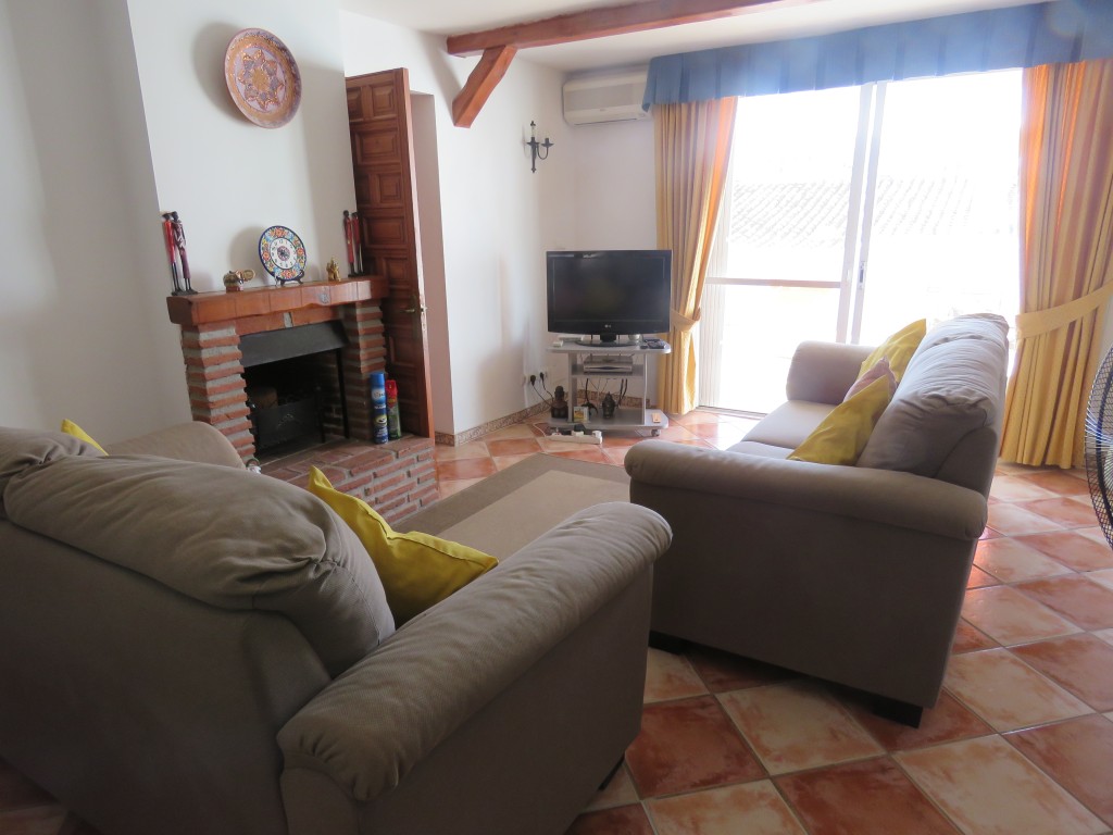 3 Bed, 2 Bath, HouseFor Sale, Mijas Costa, Malaga