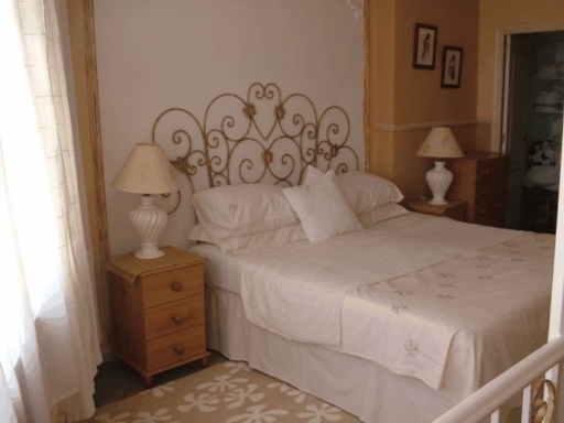 4 Bed, 3 Bath, HouseFor Sale, Fuengirola, Malaga