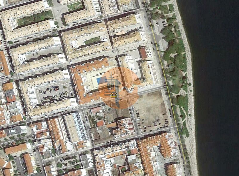 3 Bed, 2 Bath, ApartmentFor Sale, Vila Real de Santo Antonio, Faro