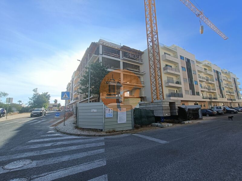 3 Bed, 2 Bath, ApartmentFor Sale, Olhão, Faro