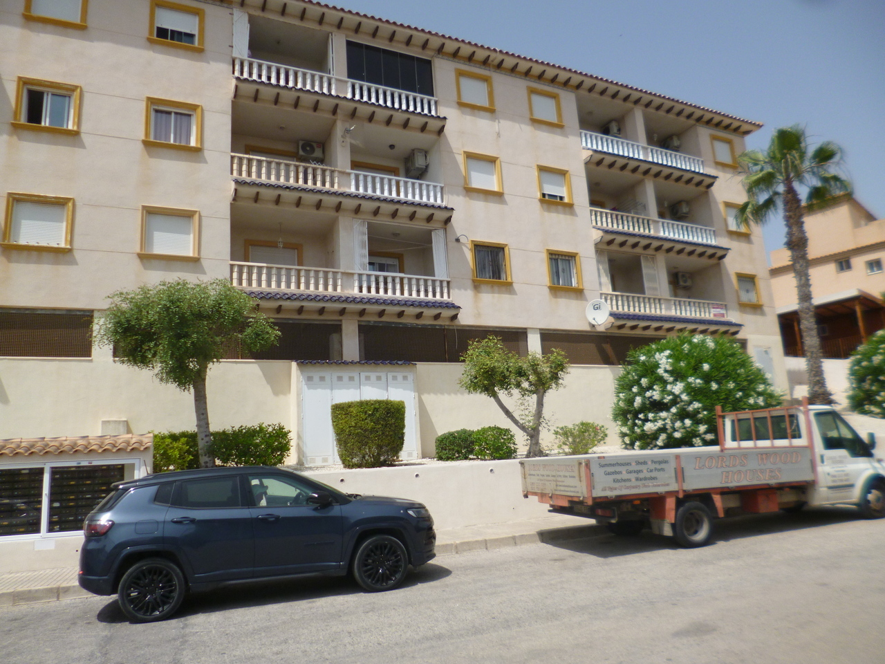 2 Bed, 1 Bath, ApartmentFor Sale, Play Flamenca, Alicante
