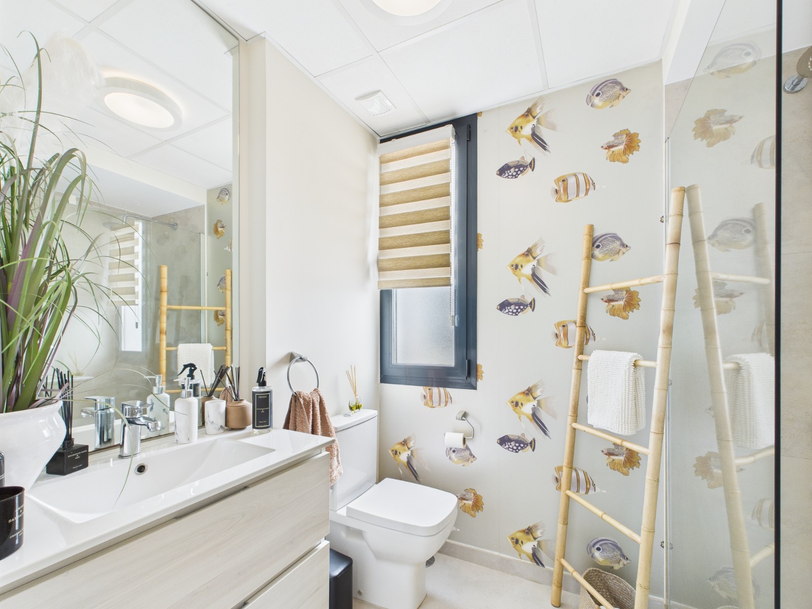 3 Bed, 2 Bath, ApartmentFor Sale, Mar De Cristal, Murcia