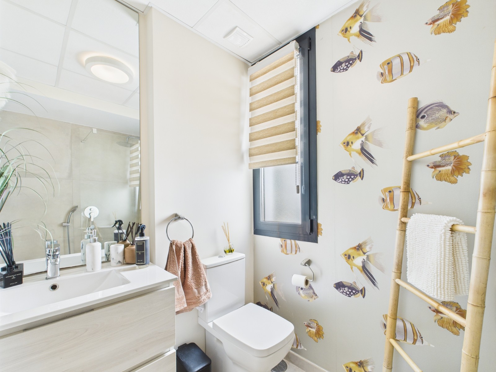 3 Bed, 2 Bath, ApartmentFor Sale, Mar De Cristal, Murcia