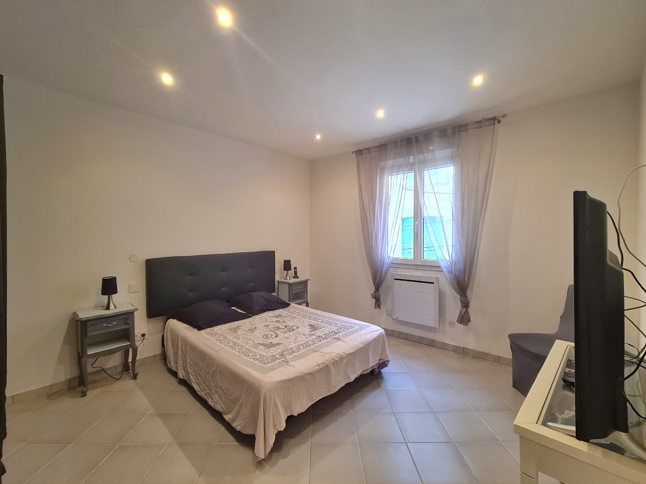 5 Bed, 4 Bath, HouseFor Sale, Murviel Les Beziers, Herault, Languedoc-Roussillon, 34490