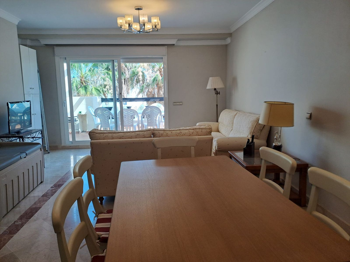 2 Bed, 2 Bath, ApartmentFor Sale, Estepona, Malaga
