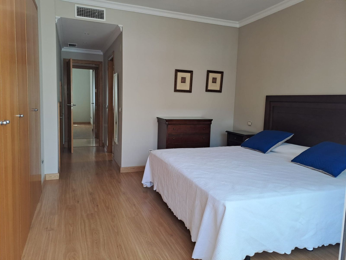 2 Bed, 2 Bath, ApartmentFor Sale, Estepona, Malaga