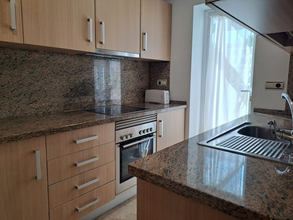 2 Bed, 2 Bath, ApartmentFor Sale, Estepona, Malaga