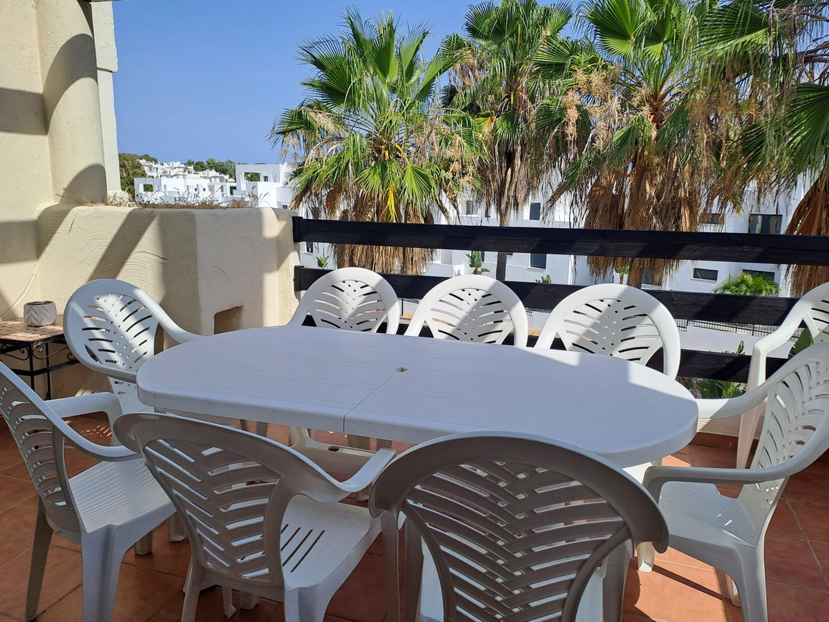 2 Bed, 2 Bath, ApartmentFor Sale, Estepona, Malaga