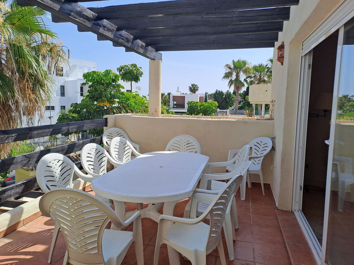 2 Bed, 2 Bath, ApartmentFor Sale, Estepona, Malaga