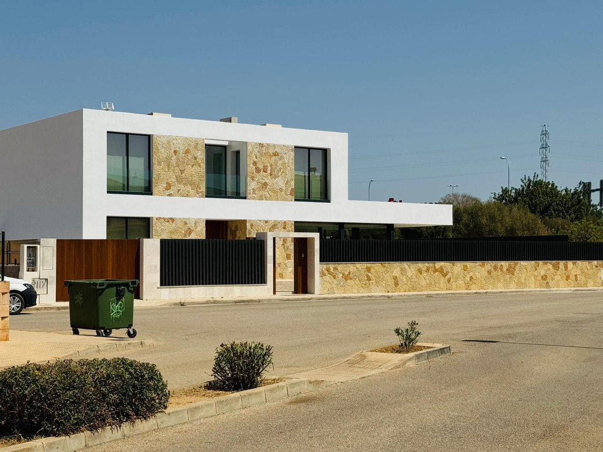 4 Bed, 4 Bath, HouseFor Sale, Marratxí, Islas Baleares 4 Bed, 4 Bath, HouseFor Sale, Marratxí, Islas Baleares