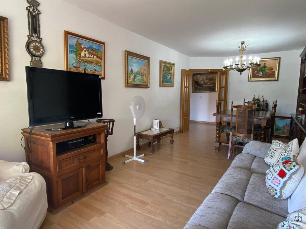 3 Bed, 2 Bath, ApartmentFor Sale, Palma de Mallorca, Islas Baleares
