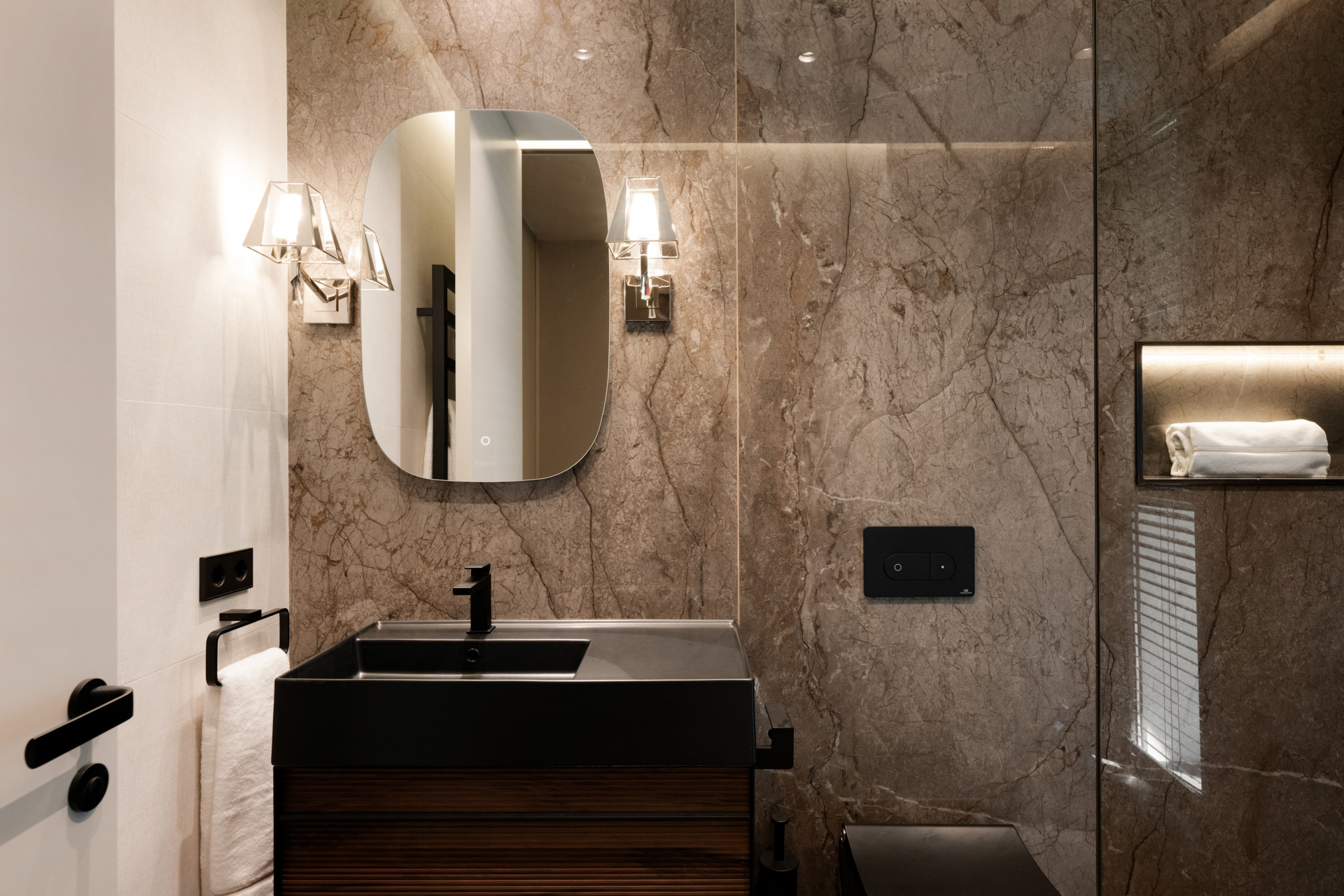 5 Bed, 5 Bath, HouseFor Sale, Marbella, Malaga 5 Bed, 5 Bath, HouseFor Sale, Marbella, Malaga