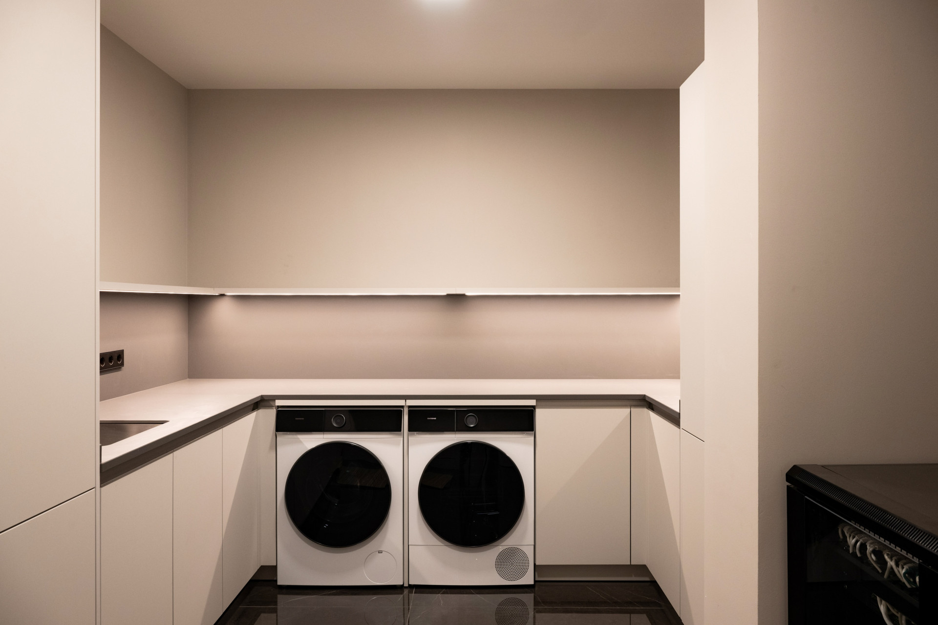 5 Bed, 5 Bath, HouseFor Sale, Marbella, Malaga 5 Bed, 5 Bath, HouseFor Sale, Marbella, Malaga